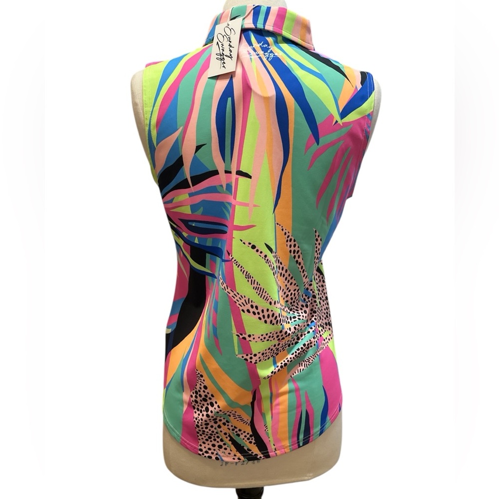 Golf Sleeveless Blouse - Picture 2 of 5